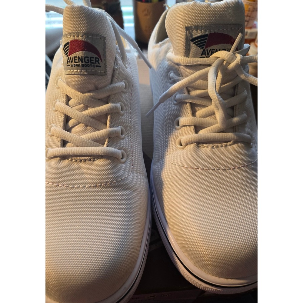 Avenger Alley CT A412 Womens White Composite Safety Toe Work Sneakers SZ 8 Wide